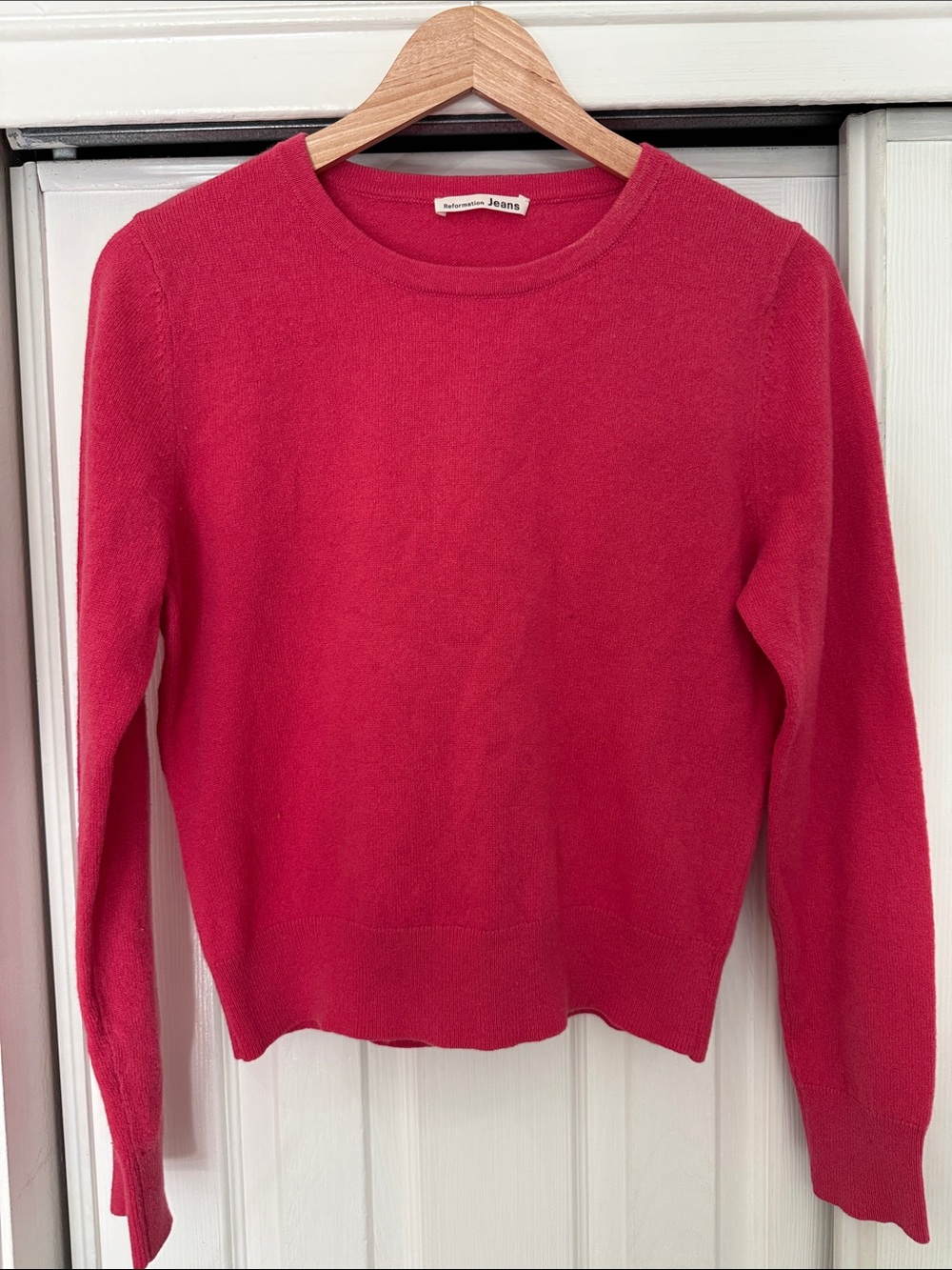 Reformation Cashmere Crewneck Sweater in Raspberry Red